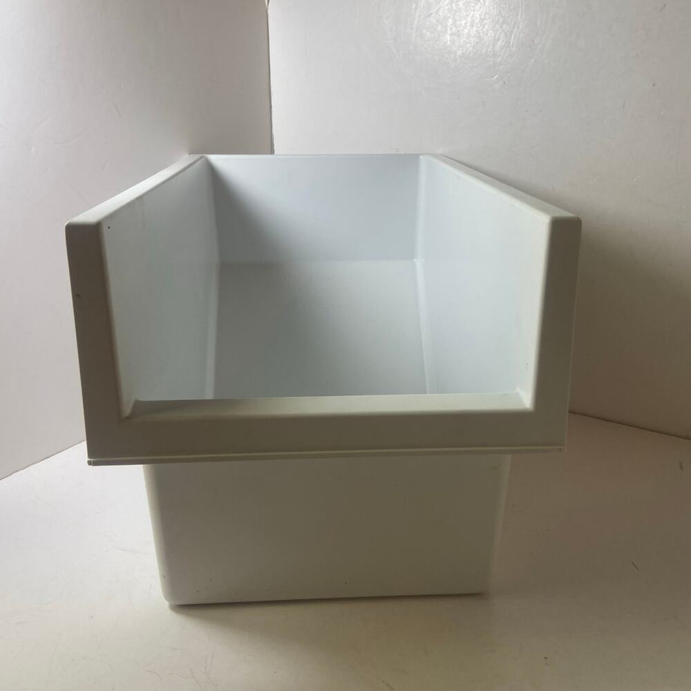 Whirlpool Refrigerator Model 8ED22PWXBW01 Freezer Bin OEM Part #2182971